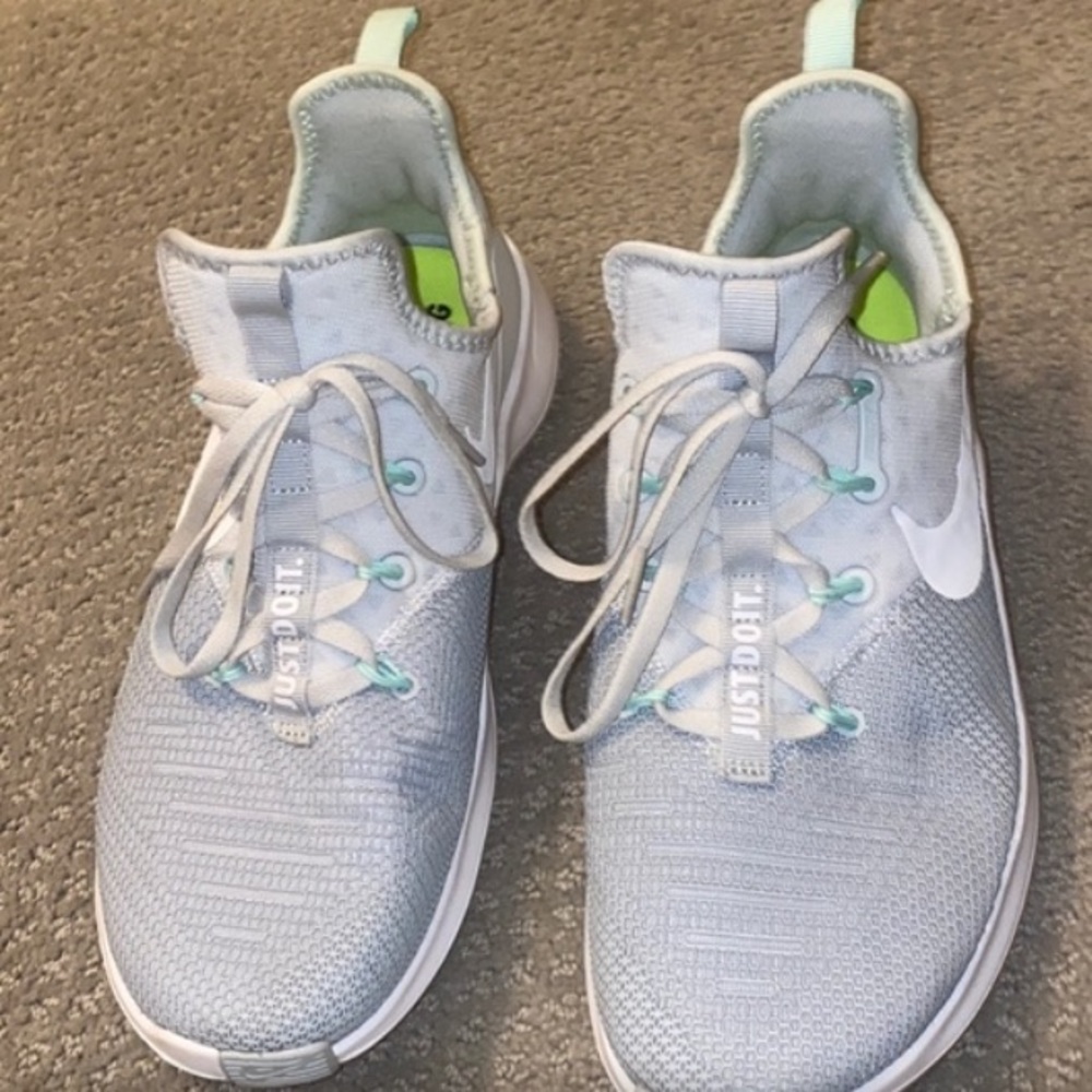 Wore once! Women’s Nike Athletic Shoes - Picture 2 of 5